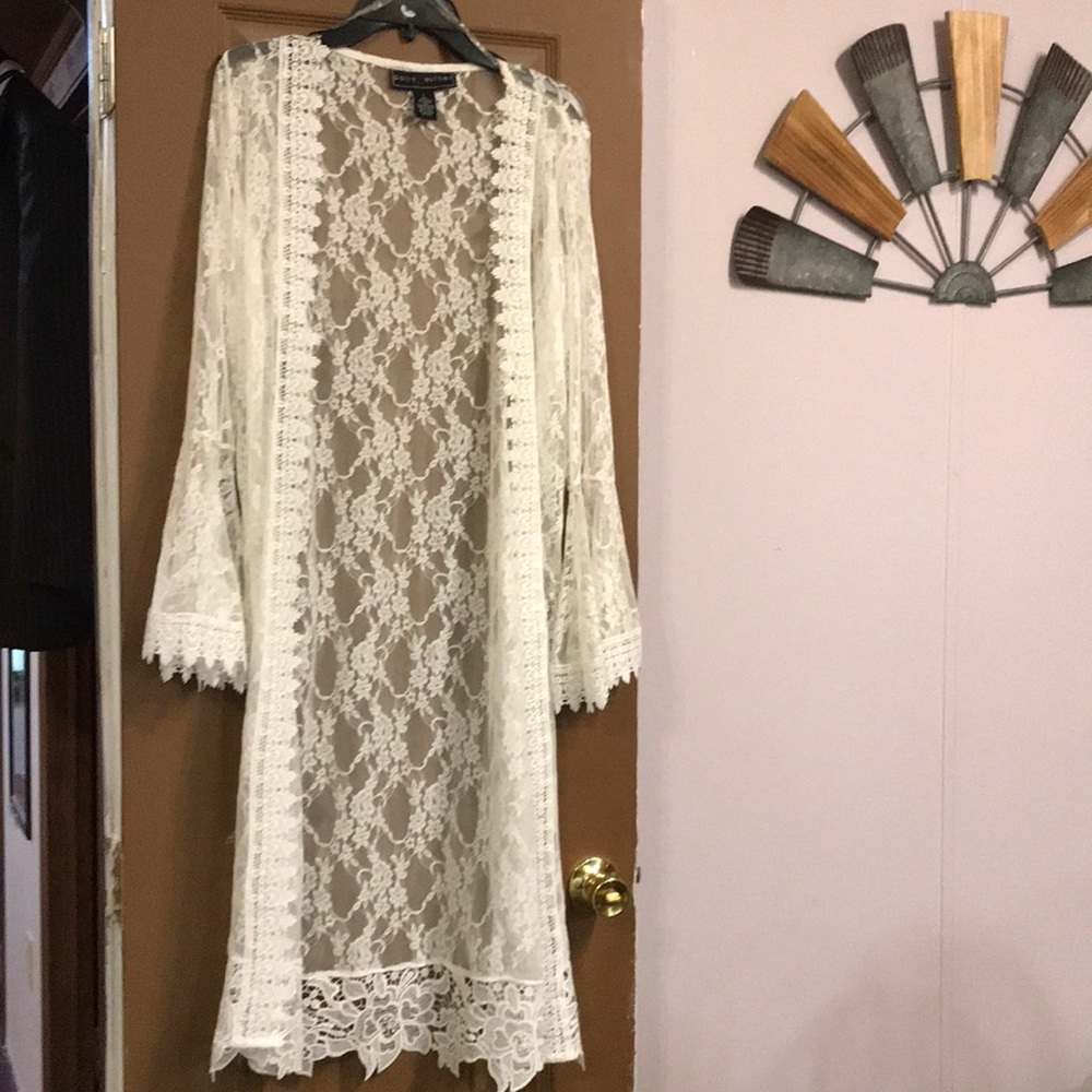 Long lace duster